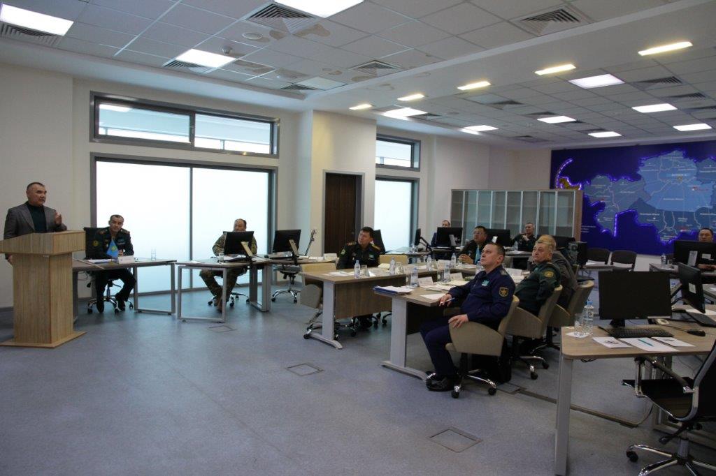 В Национальном университете обороны Республики Казахстан состоялся круглый стол по вопросам совершенствования артиллерийских средств