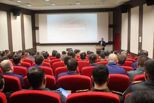 Недопущение деструктивной идеологии в армейскую среду