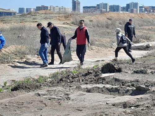 Национальный университет обороны принял участие в общенациональной кампании "Таза Қазақстан"