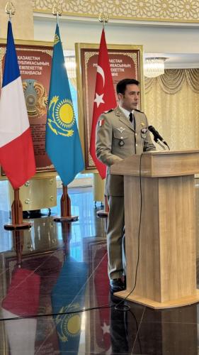 Выпуск языковых курсов