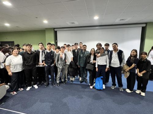 Уроки мужества с подрастающим поколением